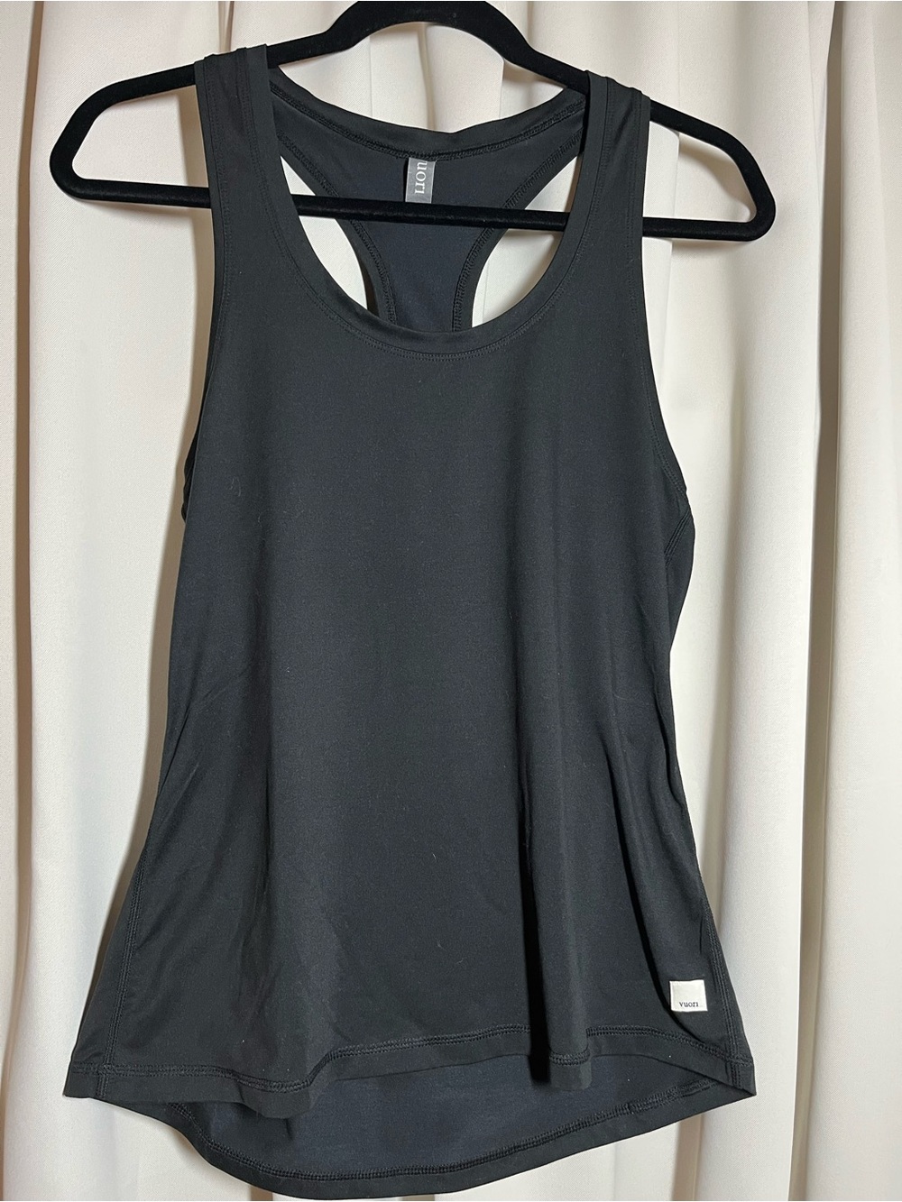 Vuori Black Racerback Tank